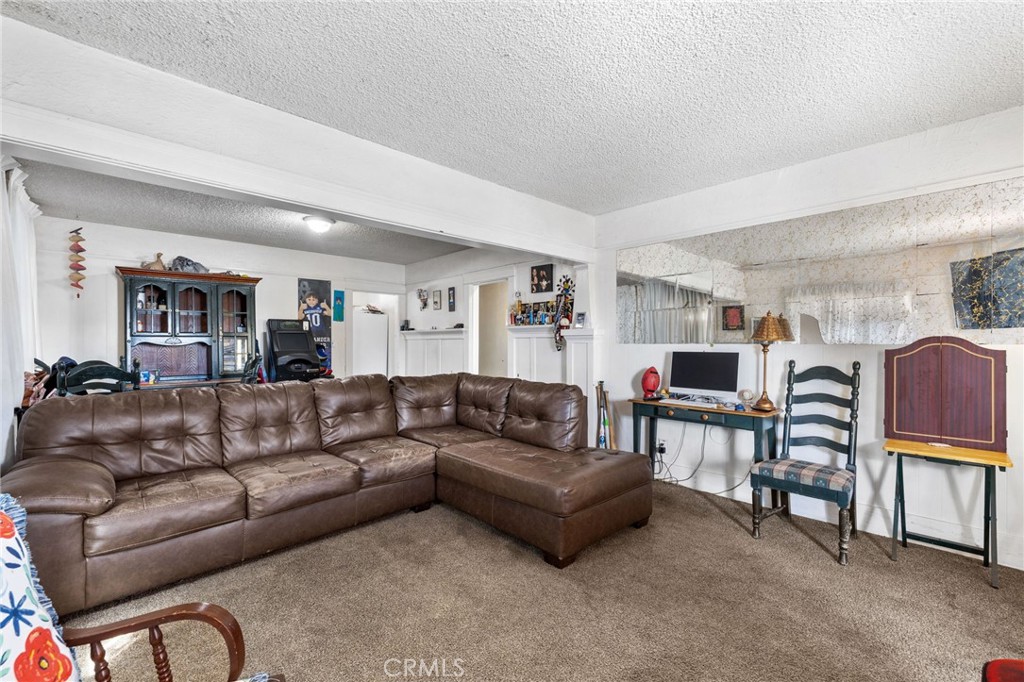 2122 Palm Street Property Photo