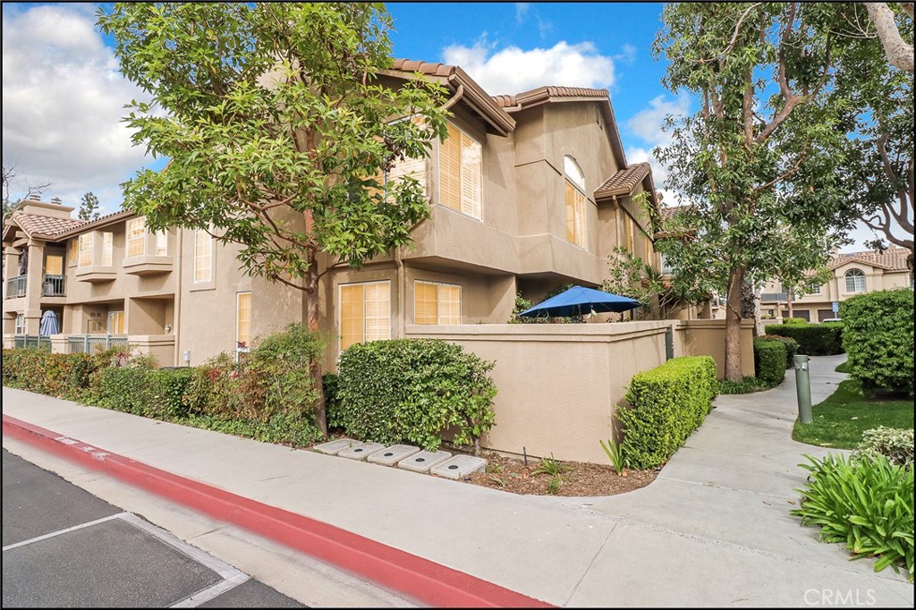 15 Destiny Way Property Photo