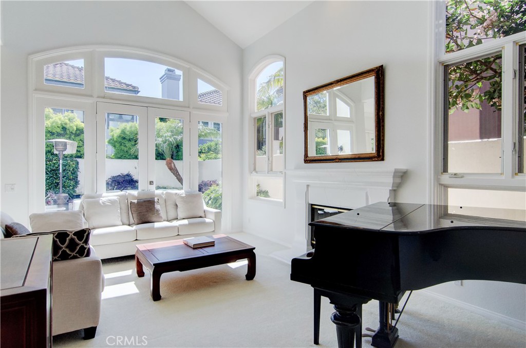 19036 Stonehurst Lane Property Photo
