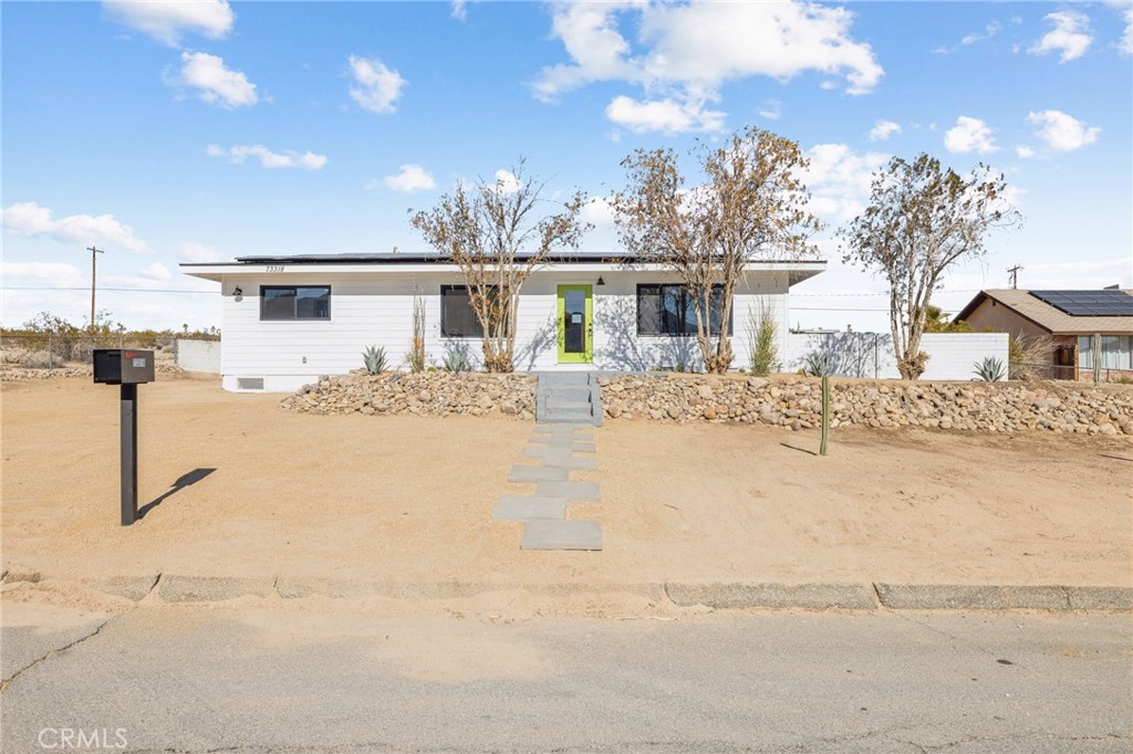 73318 Sunnyvale Drive Property Photo