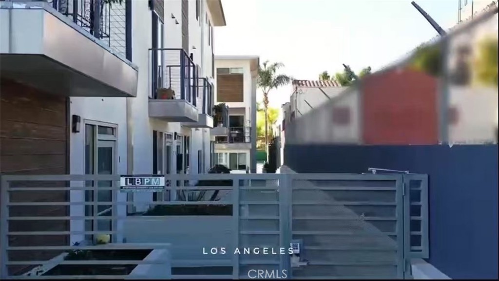 1245 N New Hampshire Avenue 5 Property Photo 3