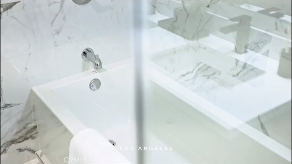 1245 N New Hampshire Avenue 5 Property Photo 28