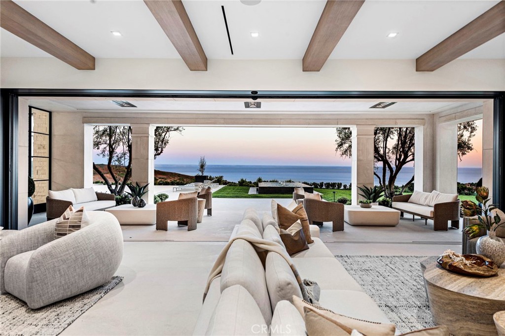 Corona Del Mar Real Estate Listings Main Image