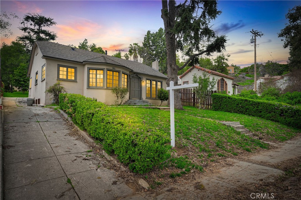 1707 Meridian Avenue Property Photo