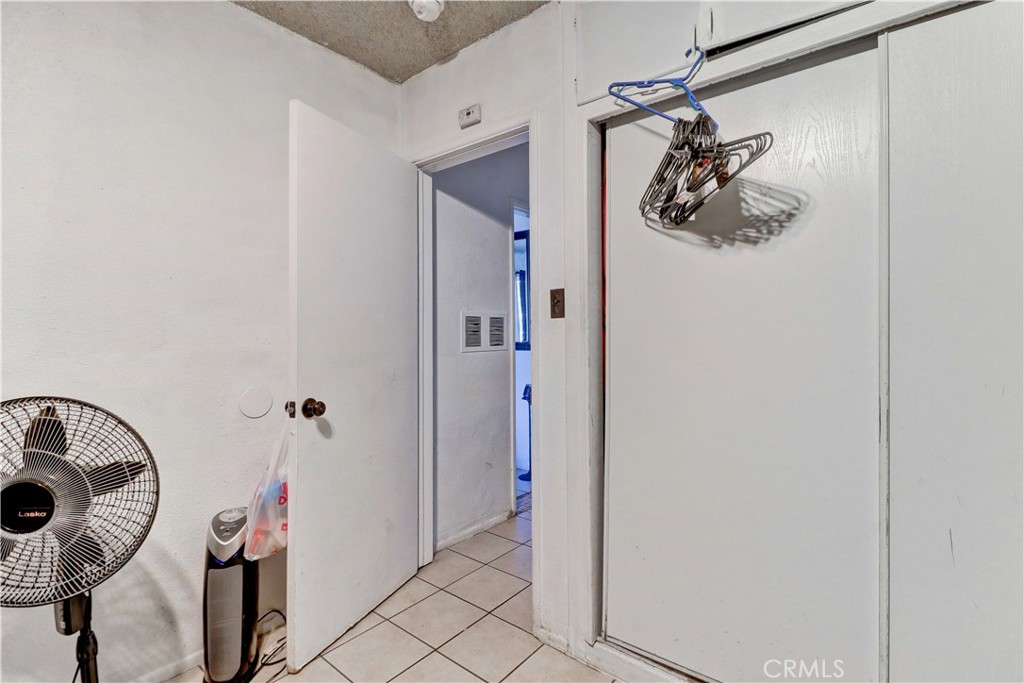 601 E 79th Street Property Photo 10