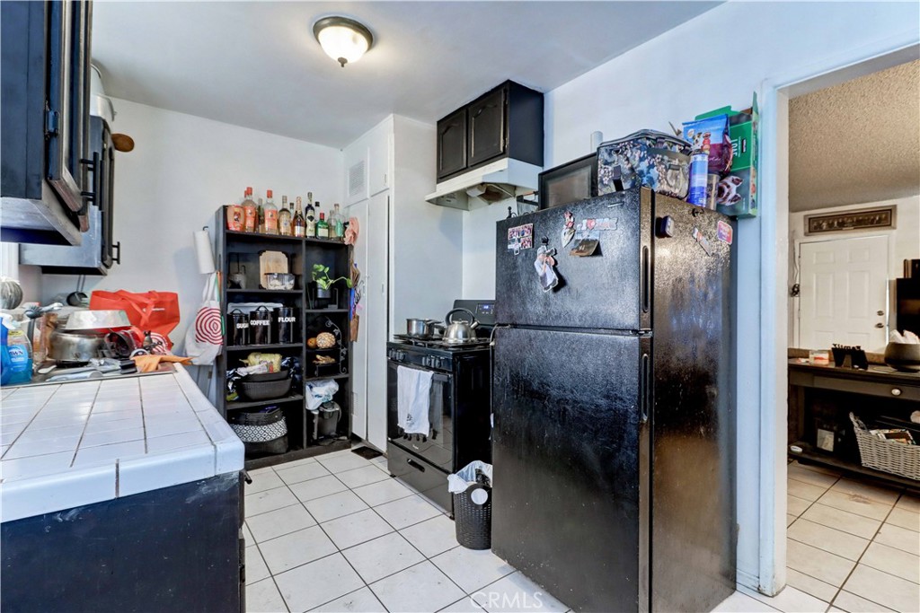 601 E 79th Street Property Photo 18