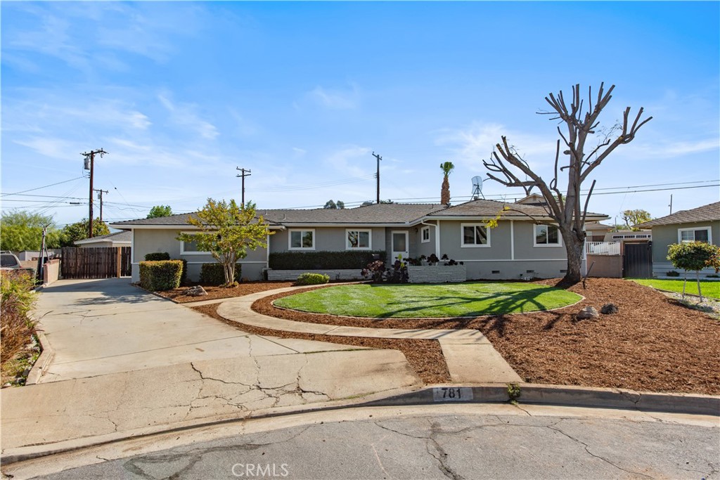 781 E Navilla Place Property Photo 1