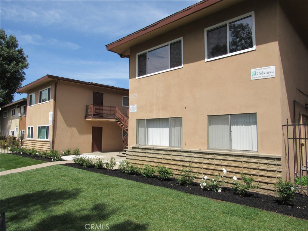 1423 W Lingan Lane Property Photo 2