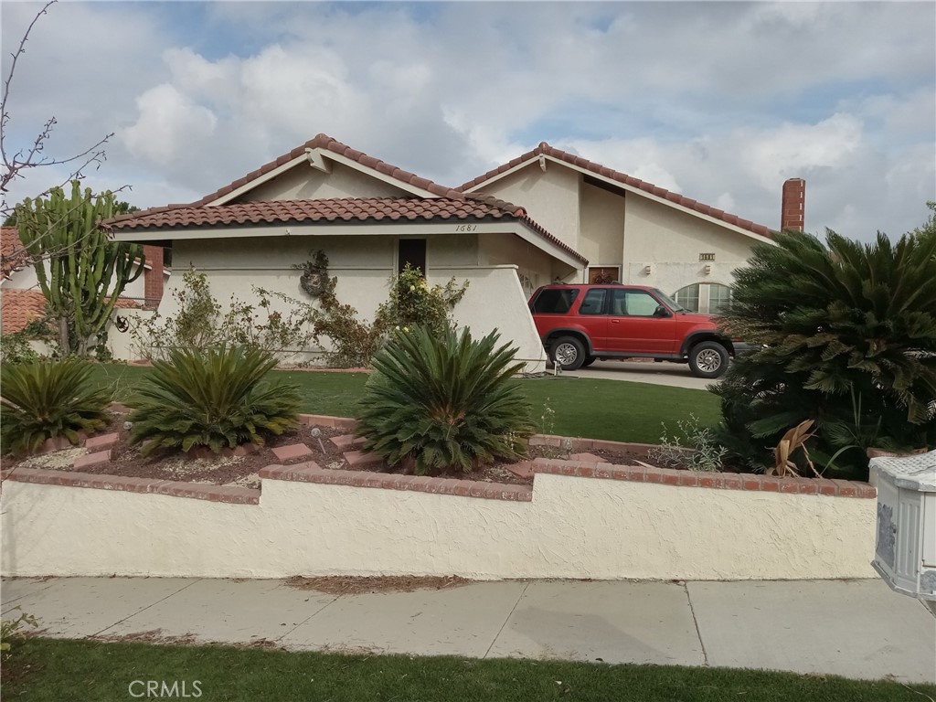 1681 Calle De Oro Property Photo 1