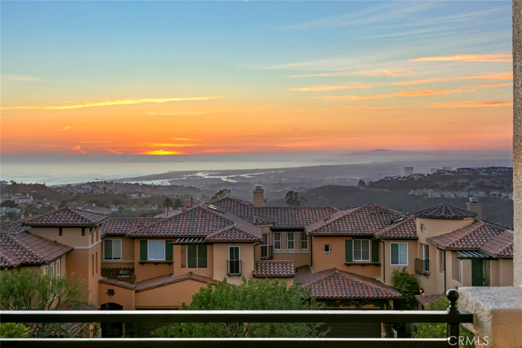 Newport Coast Real Estate Listings Main Image