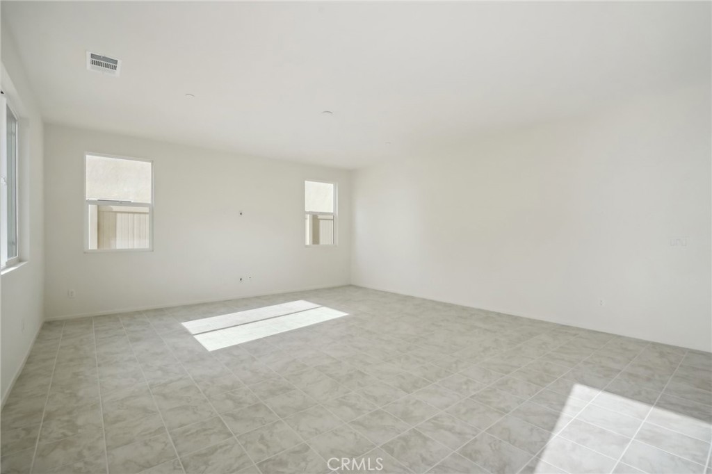 34261 Summer Lane Property Photo 6