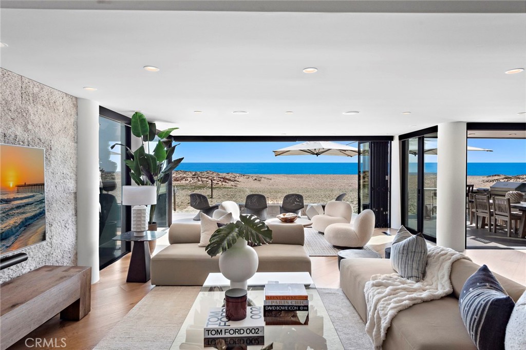2132 E Oceanfront Property Photo 1