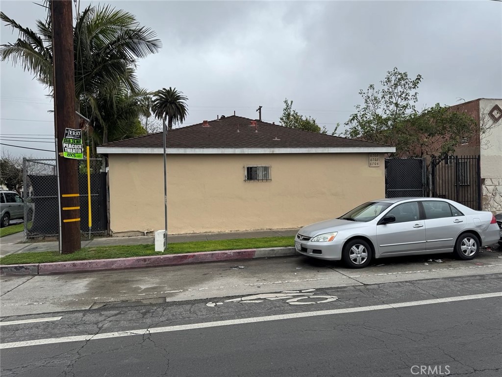 600 E 87th Street Property Photo 1