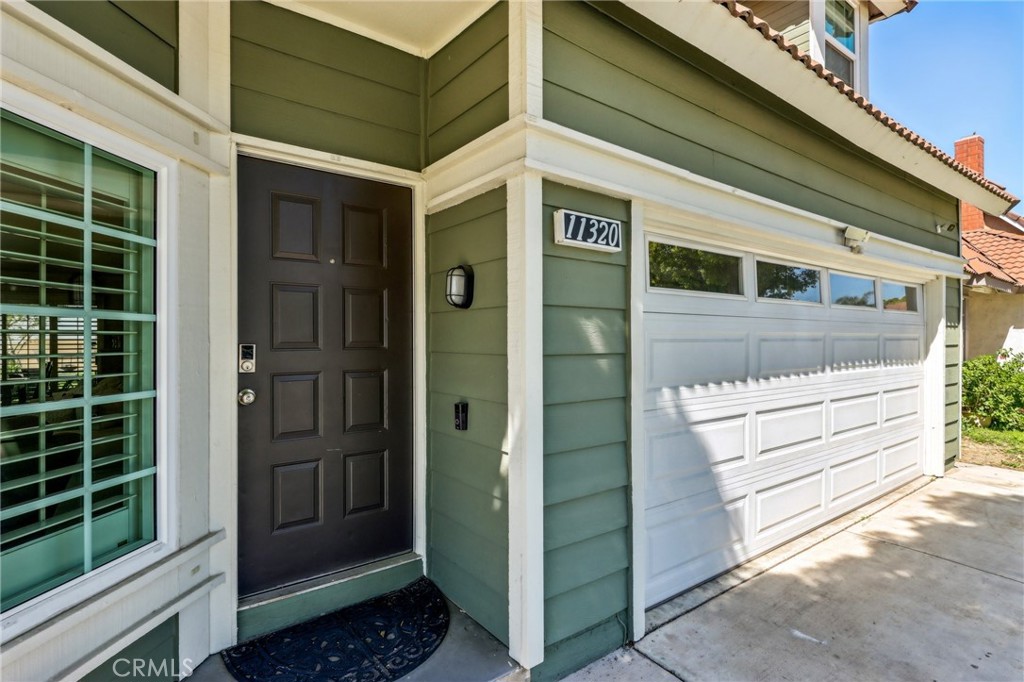 11320 Rancherias Drive Property Photo 4