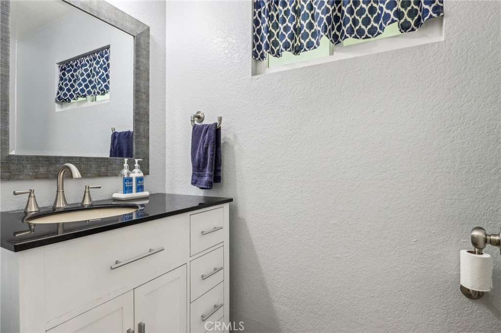 11320 Rancherias Drive Property Photo 15