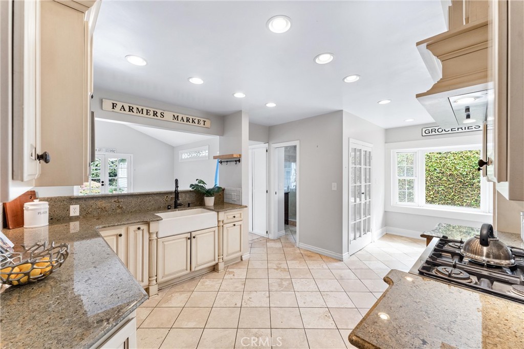 13733 Franklin Street Property Photo 14