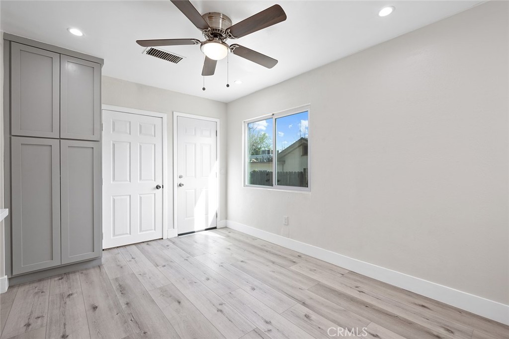 6979 Tippecanoe Avenue Property Photo 15