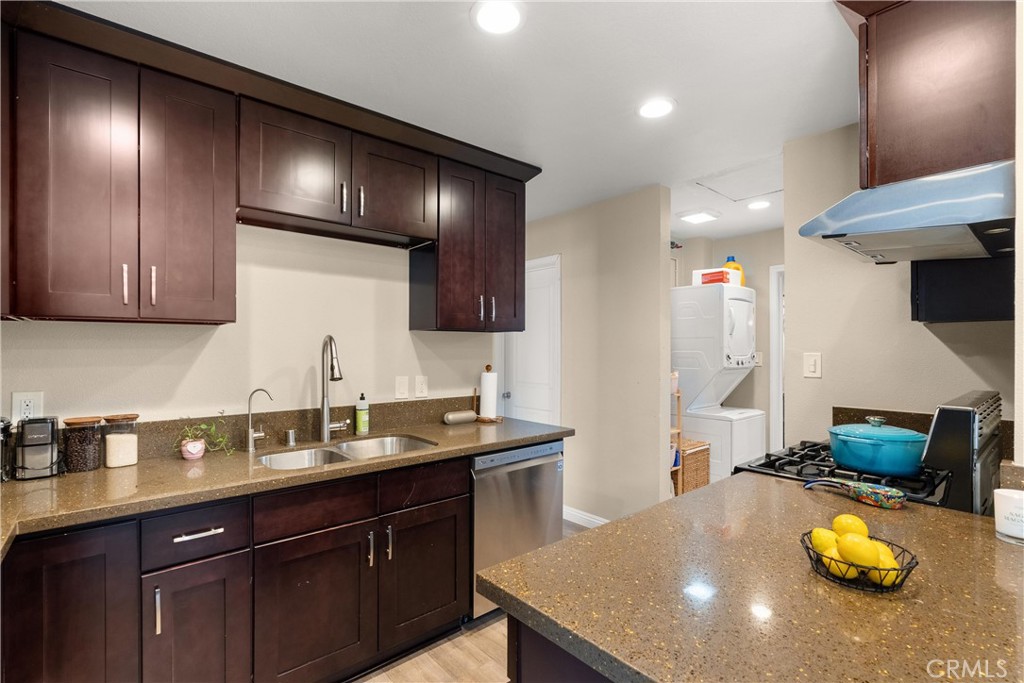 5515 Monterey Road Property Photo 8