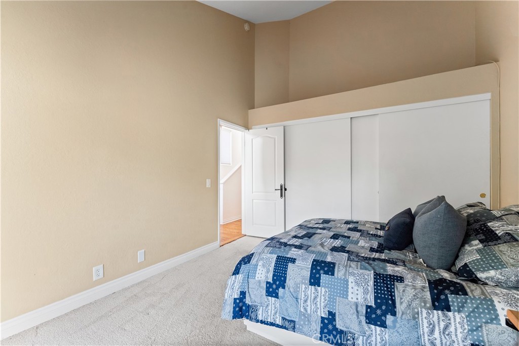 24431 Stonehill Drive Property Photo 19