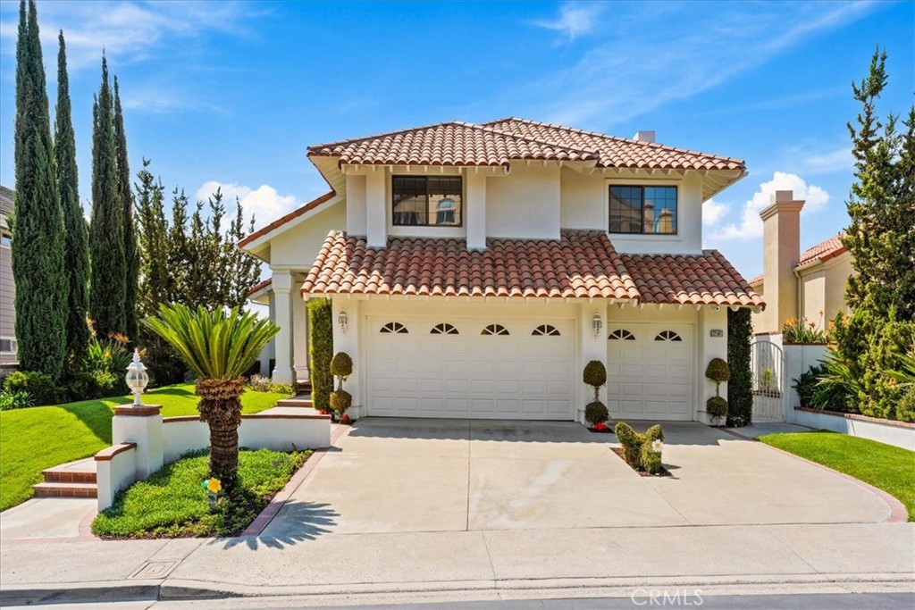 22561 Ivy Property Photo