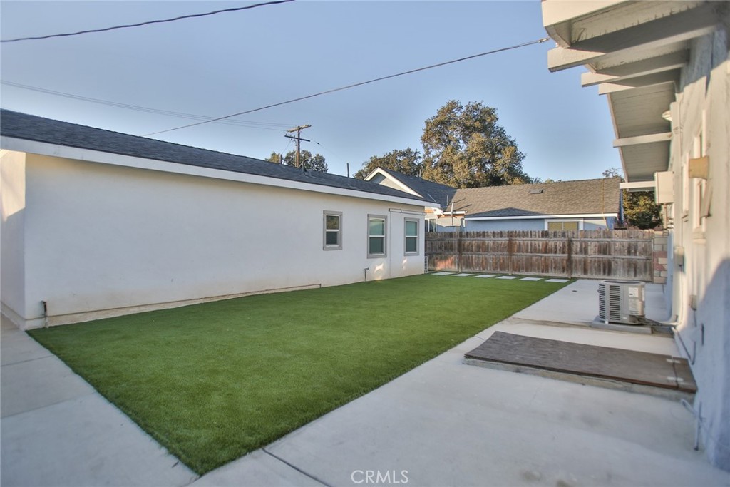 408 S Flower Street Property Photo 35
