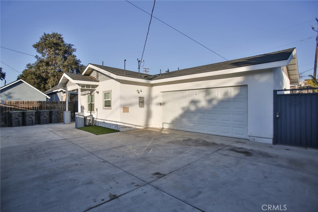 408 S Flower Street Property Photo 37