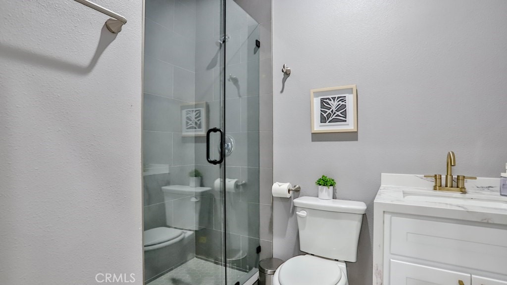408 S Flower Street Property Photo 51