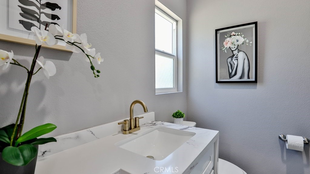 408 S Flower Street Property Photo 55