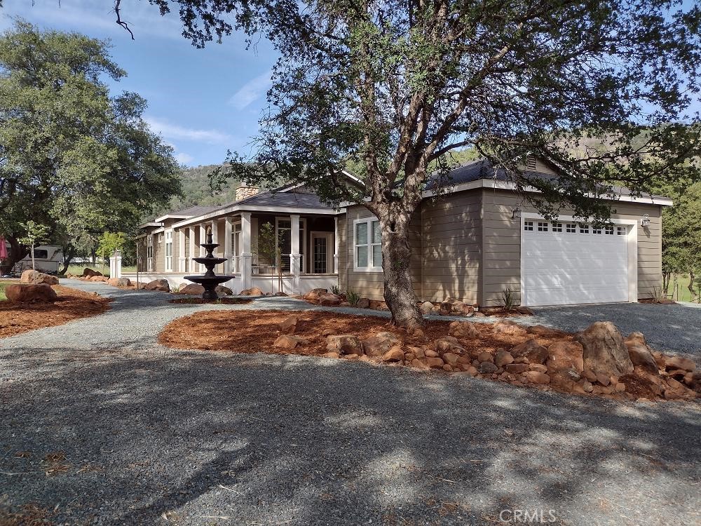 12755 Sugarloaf Court Property Photo