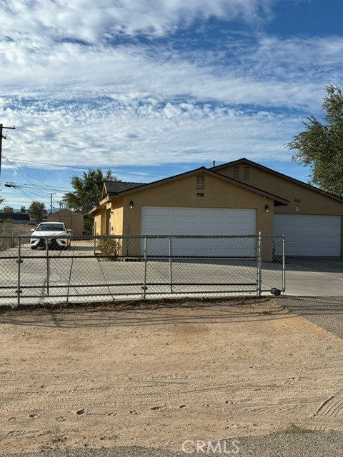 16585 Pine Street Property Photo 1