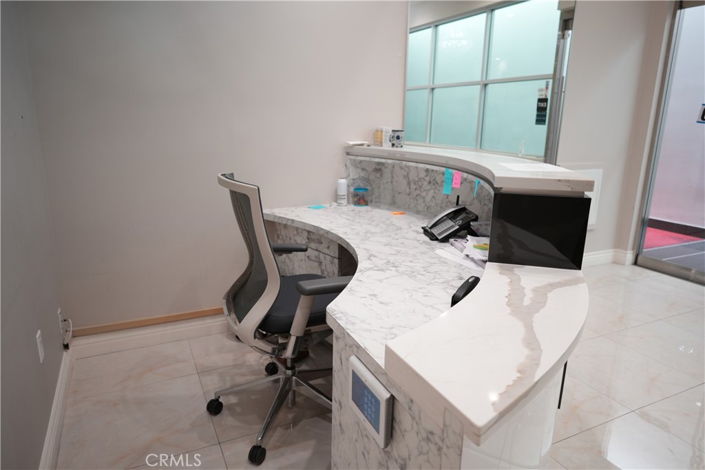 360 E Las Tunas Drive 202 Property Photo 6
