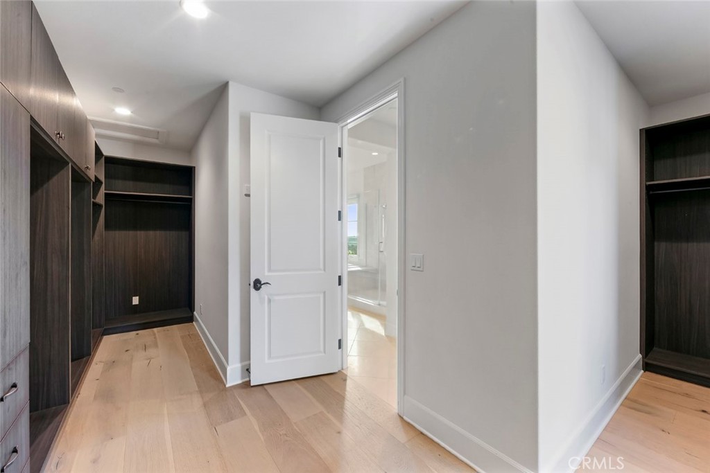 31 Seawatch Property Photo 38