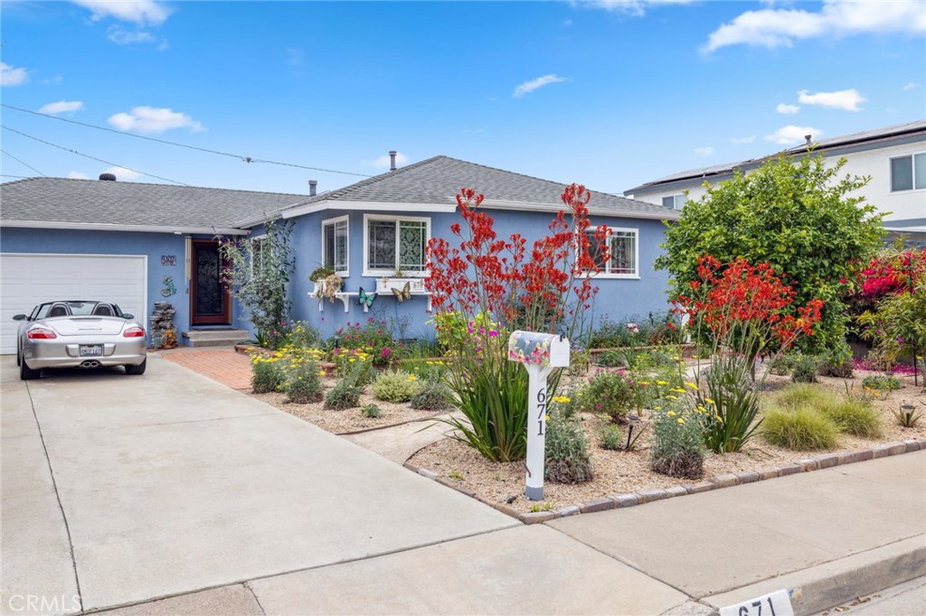 671 Senate Street Property Photo 1
