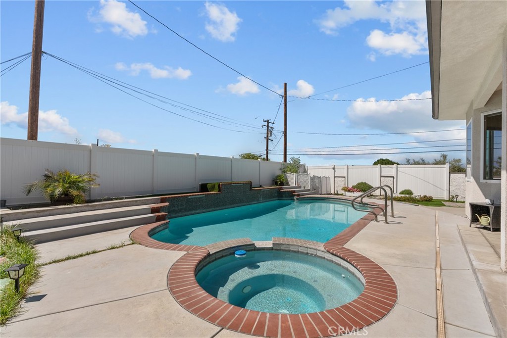 1403 Sonora Street Property Photo 42