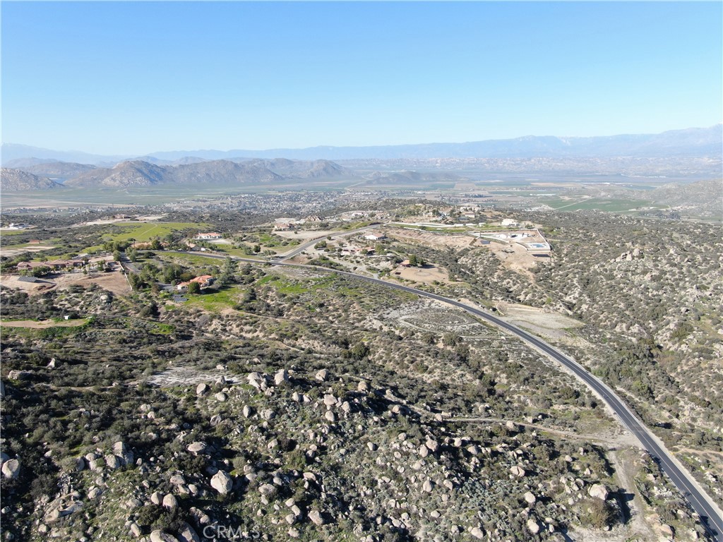 23635 Sky Mesa Road Property Photo 24