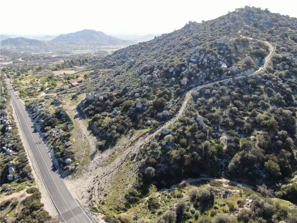 23635 Sky Mesa Road Property Photo 31