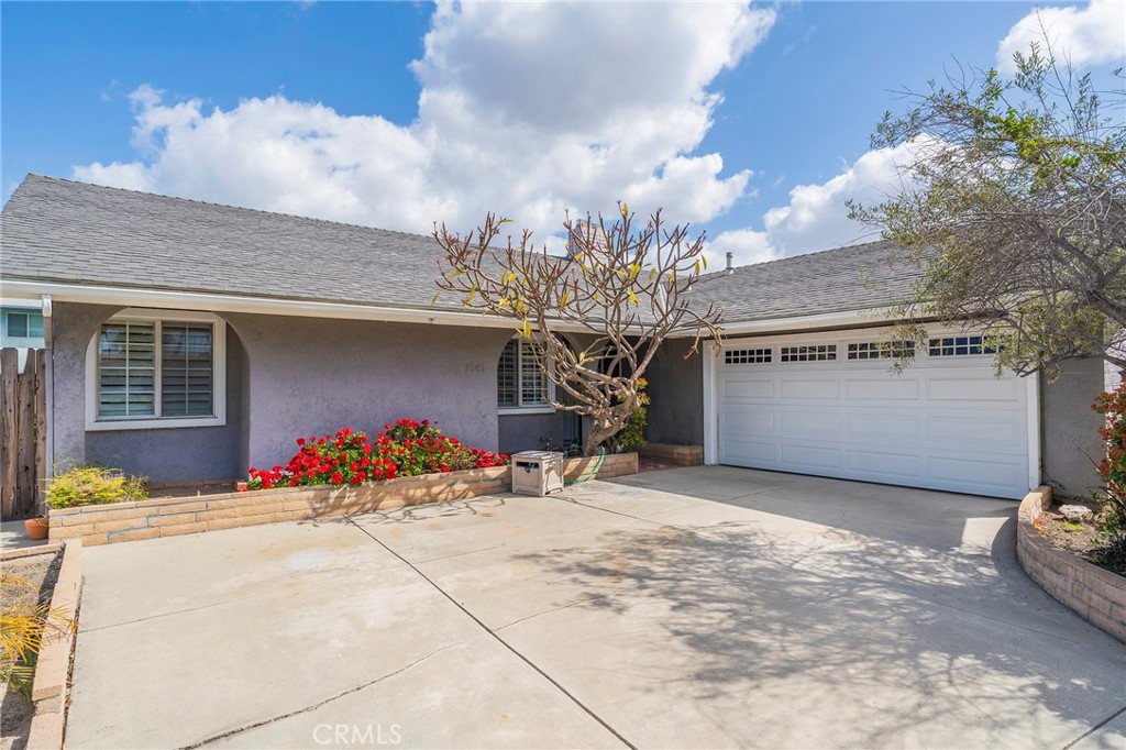 7041 Heil Avenue Property Photo 1
