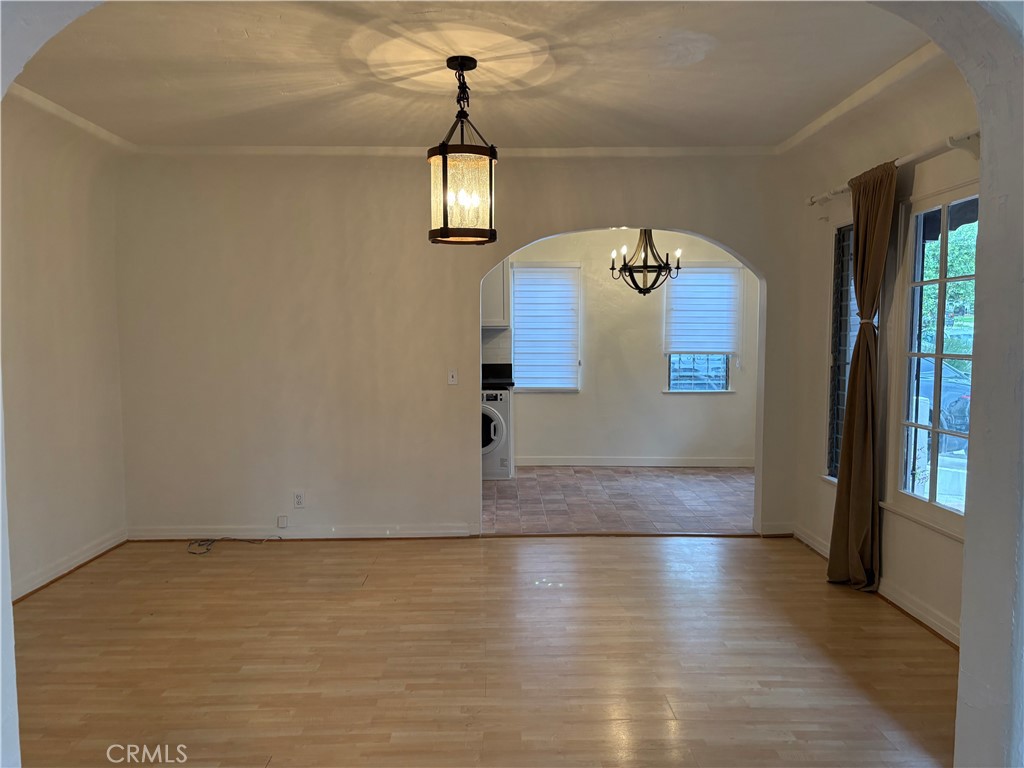 918 S Stanley Avenue Property Photo 8