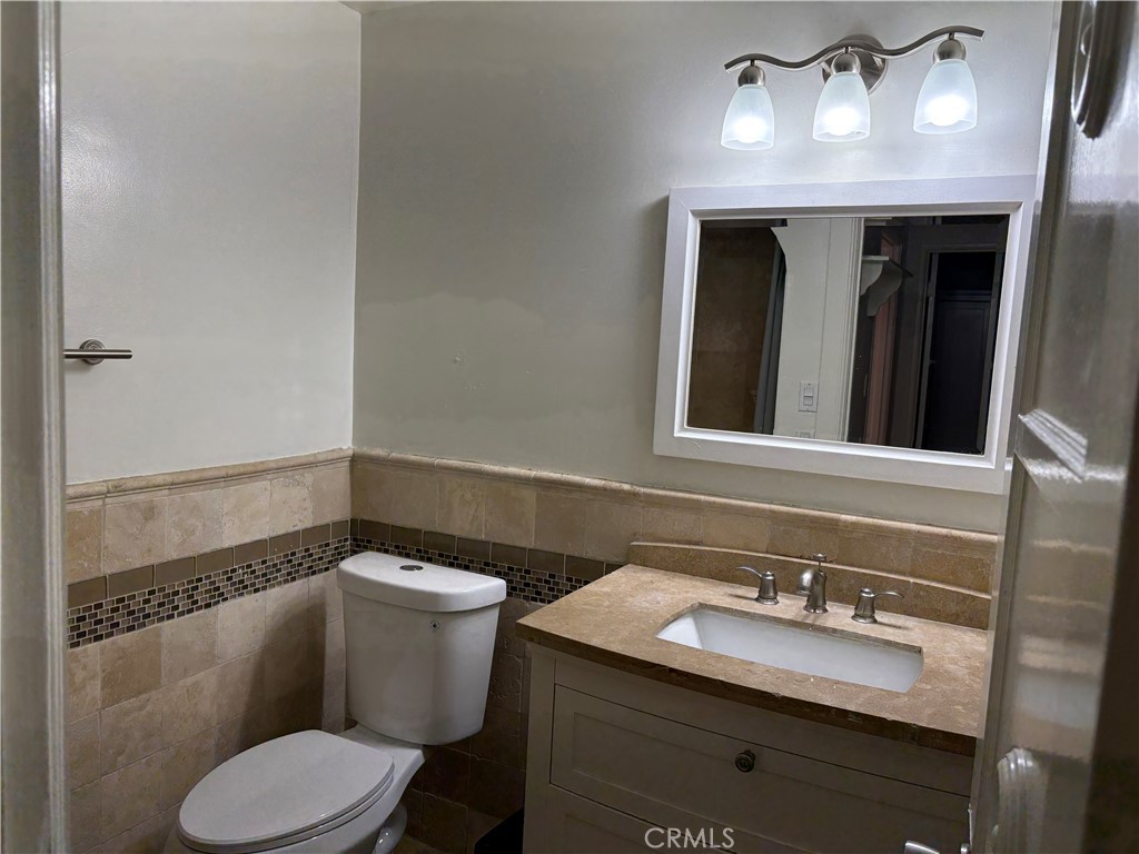 918 S Stanley Avenue Property Photo 15