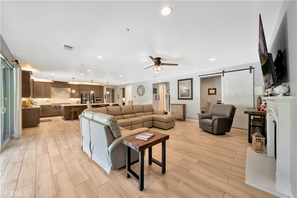 1631 Calle Solejar Property Photo 16