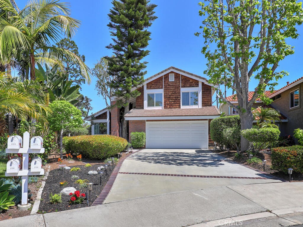 27275 Comba Property Photo 1