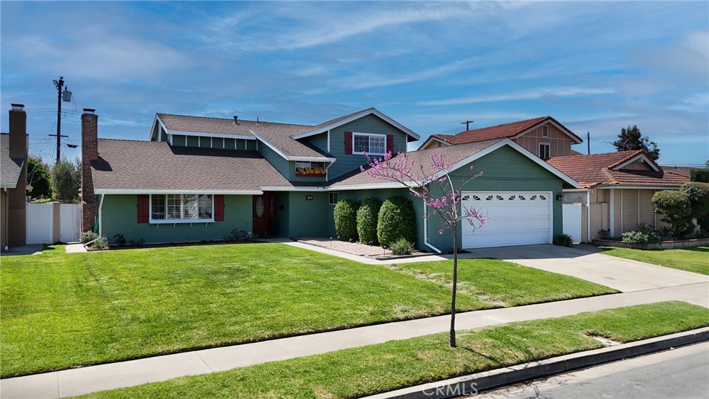 10448 Egret Avenue Property Photo