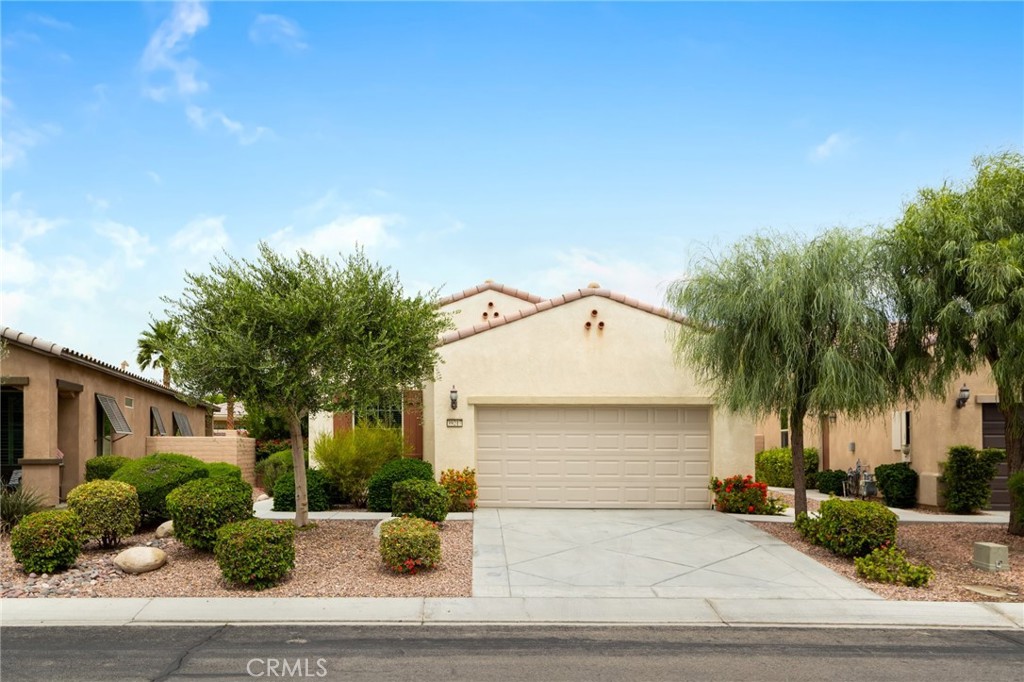 39217 Calle Popoca Property Photo 1
