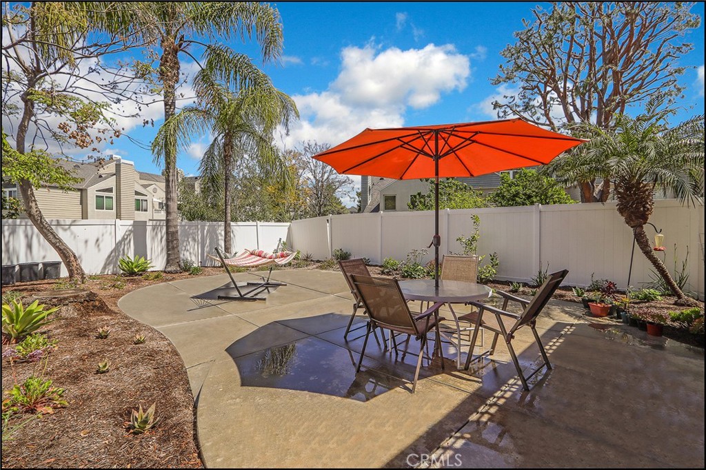 3 Hillrose Property Photo 1