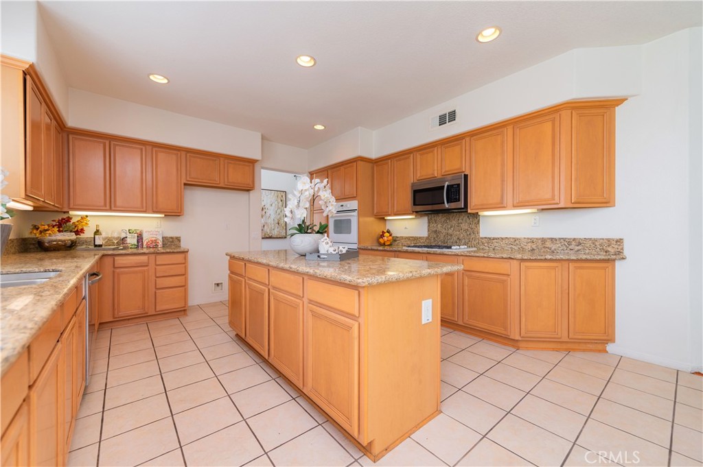 12261 Split Rein Drive Property Photo 12