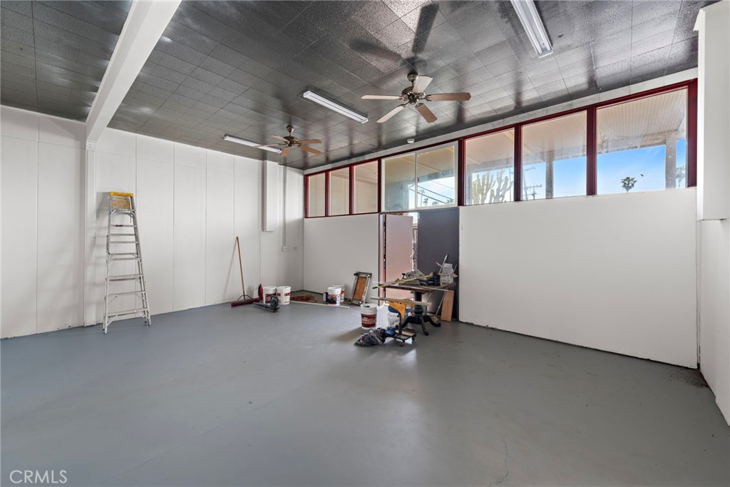 102 W El Portal Property Photo 3