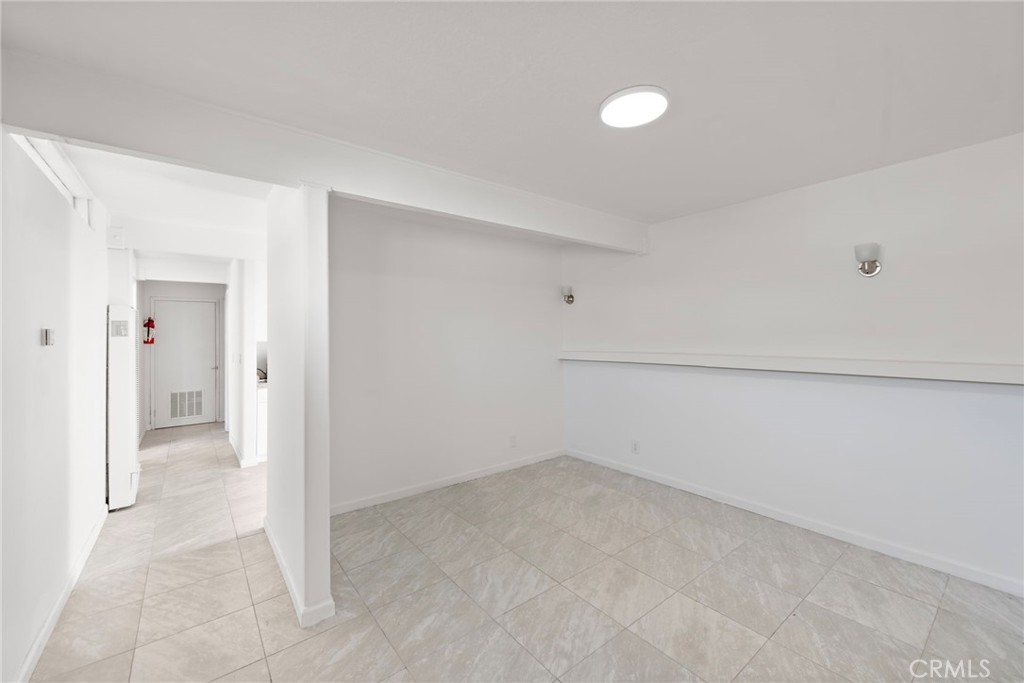 102 W El Portal Property Photo 10
