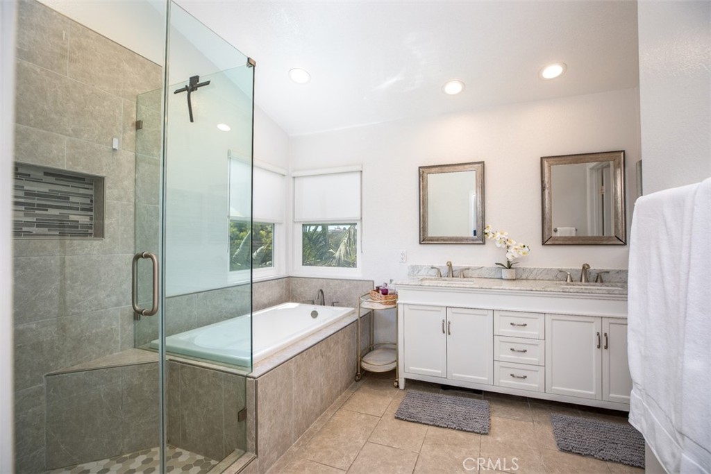 24882 Oxford Drive Property Photo 25
