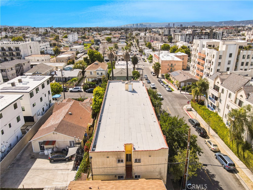 1102 S Mariposa Avenue Property Photo 1