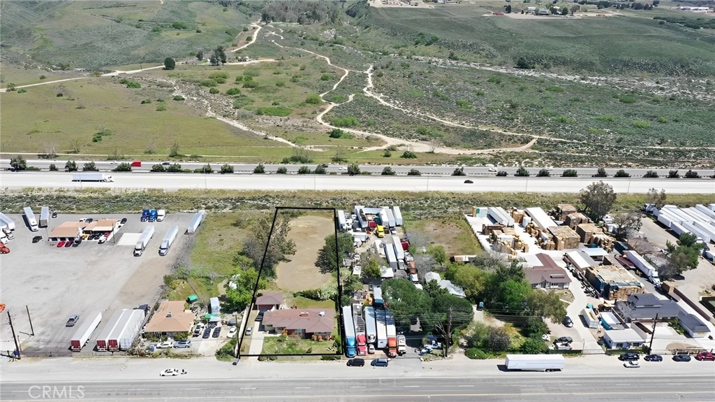 18754 Cajon Boulevard Property Photo 7